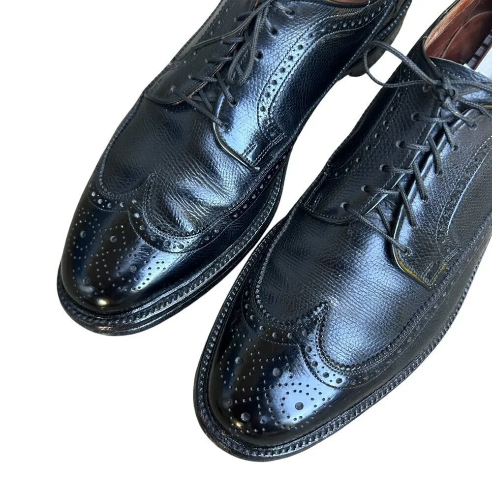 Towncraft Vintage Men's Black Wingtip Lace Up Oxfords Size 10.5 C